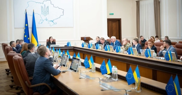 Бюджет-2026: збільшать зарплату вчителям та лікарям і 10 млрд на чекап для громадян 40+