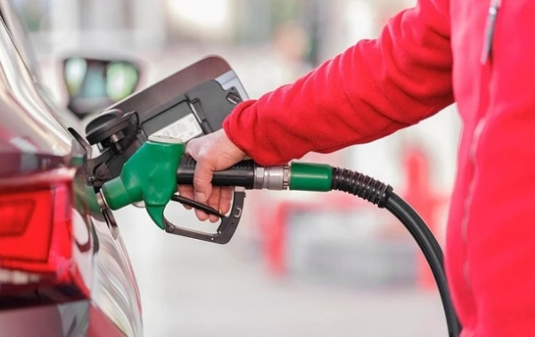 Бензин по 100 грн? Прогнози щодо вартості паливаСюжет